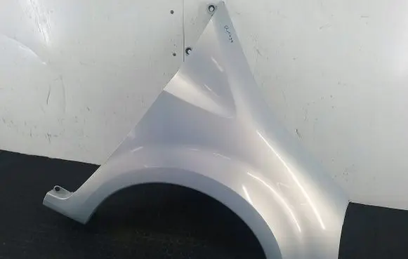 Renault Modus Fender 8200098310D