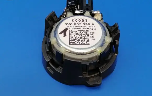 Audi A3 S3 8V Front door high frequency speaker 8V0035398A