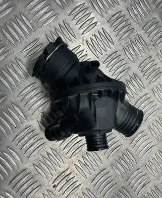 BMW 6 F12 F13 Thermostat 7598865 130726004943