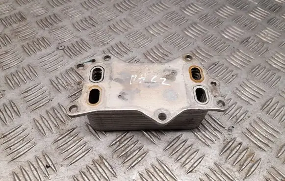 Chrysler Pacifica Engine oil radiator 6790424411A