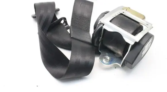 Audi A4 S4 B7 8E 8H Front seatbelt 8H0857706A