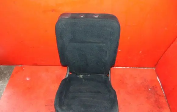 Honda FR-V Rear seat 