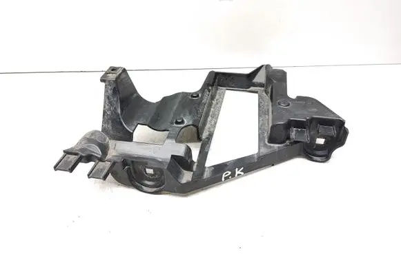 Headlight/headlamp mounting bracket