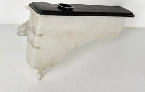 Mazda MX-5 ND Coolant expansion tank/reservoir P51B15350 K6805