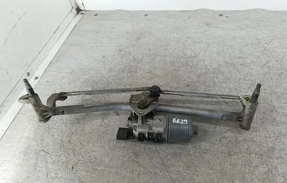 Volkswagen Polo Front wiper linkage