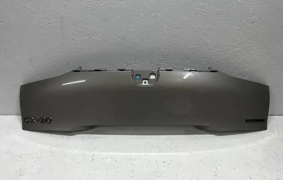 Mazda CX-30 Tailgate trim DFR550851