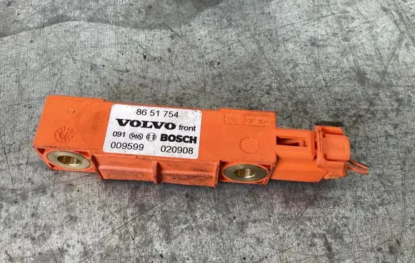Volvo XC90 Airbag deployment crash/impact sensor 8651754 009599 020908