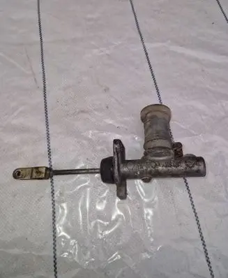 Nissan Terrano Clutch master cylinder 