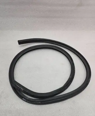 Volvo XC60 Engine compartment rubber 