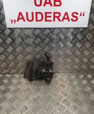 Coolant fan relay