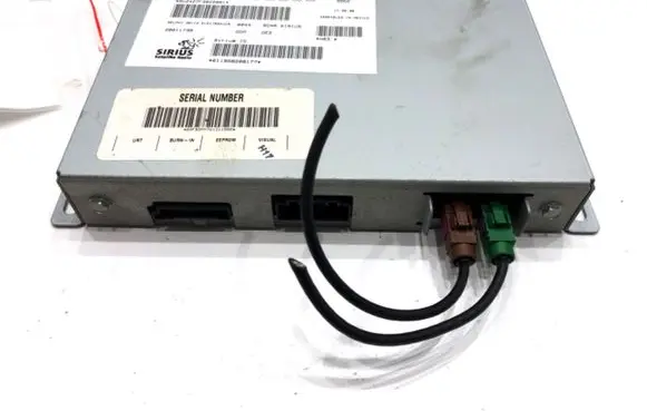 Volkswagen PASSAT B6 Other control units/modules 8E0035593D