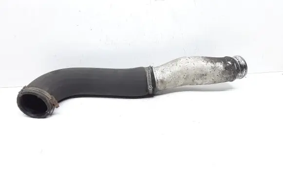 Volvo V40 Intercooler hose/pipe 31293923 31293915