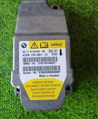 BMW M5 Airbag control unit/module 9118749 31911874902Z 220439115