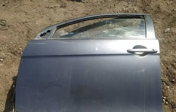 Mitsubishi Lancer X Front door pilkos
