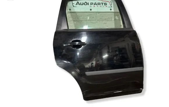 Ford C-MAX I Rear door 