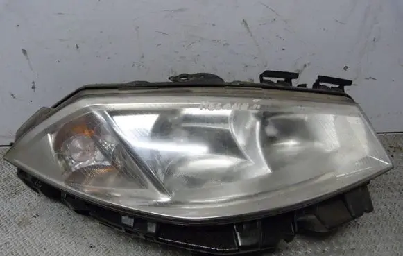 Renault Megane II Headlight/headlamp
