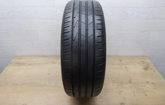 Opel Insignia A R15 summer tire 