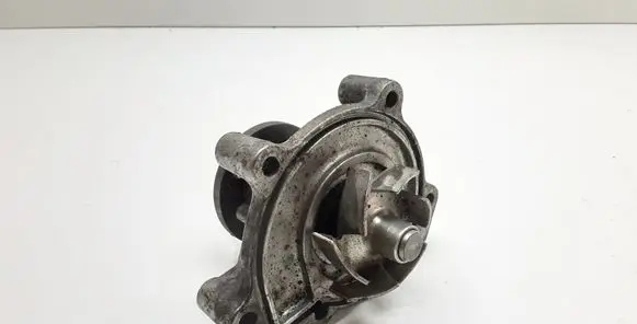 Mercedes-Benz A W168 Water pump 1662013010