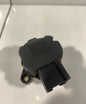 Volvo S60 Ignition lock contact 8645228