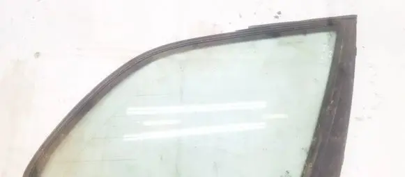 BMW 5 E39 Rear side window