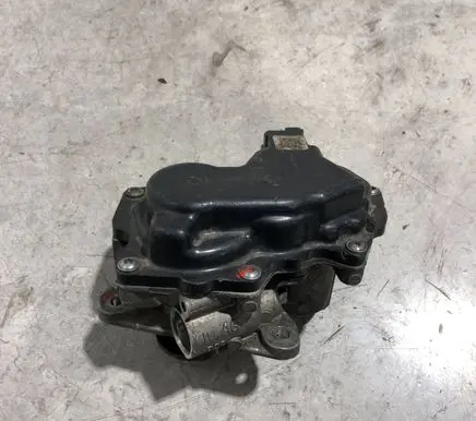 Seat Ibiza IV (6J,6P) EGR valve 04B131425