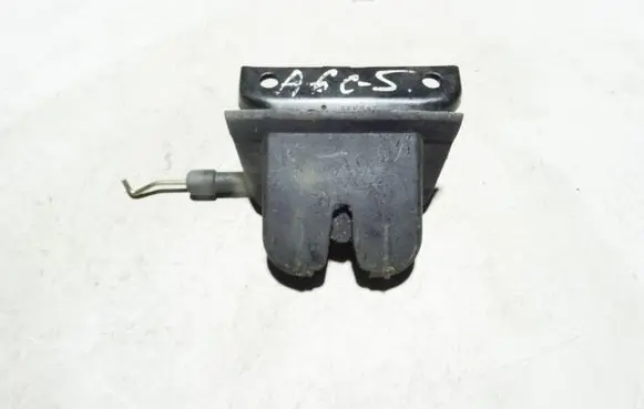 Audi A6 S6 C5 4B Tailgate/trunk/boot lock/catch/latch 4B9827505E