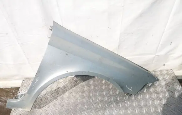 Renault Laguna II Fender
