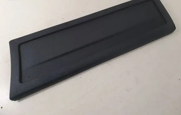 Volkswagen PASSAT B6 Other trunk/boot trim element 3C9867463