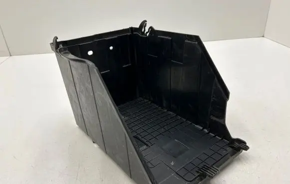 Battery box tray