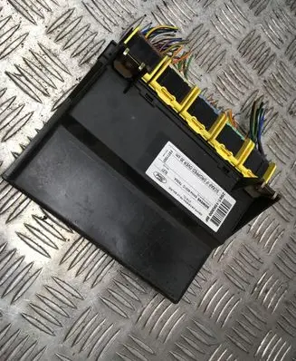 Ford Focus Comfort/convenience module 5WK48031C T83SA D93049