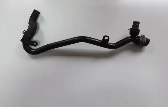 Volkswagen Tiguan Brake vacuum hose/pipe 5N0121065