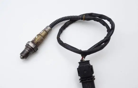Audi A3 S3 8P Lambda probe sensor 03G906262A 0281004042