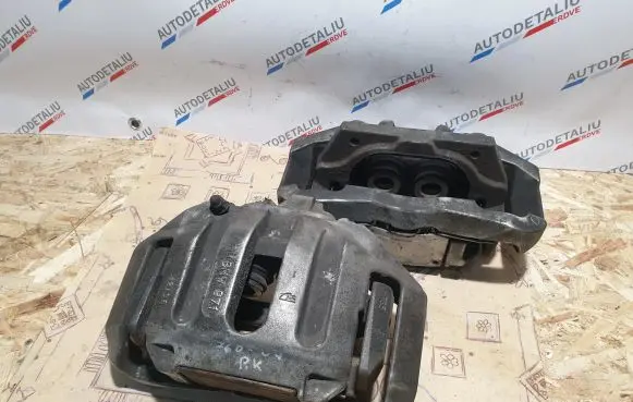 BMW 7 E65 E66 Front brake caliper 6761795 6761796 4236
