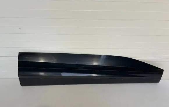 KIA Sportage Front door trim (molding) 87724R2300