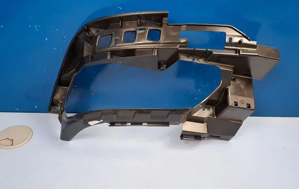 Audi A5 Muffler mount bracket/holder 8W6807347A