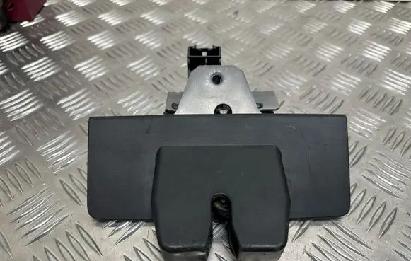 Volvo XC60 Loading door lock 31299891