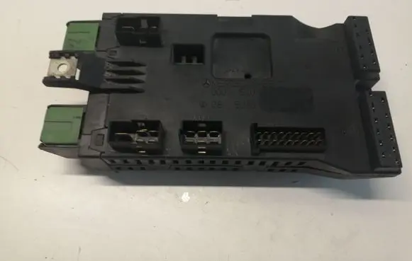 Mercedes-Benz Vito Viano W638 Fuse box set 0005400650 08501002