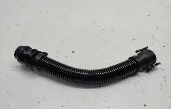 BMW 5 F10 F11 Breather hose/pipe 58650710 586507 BMPB432