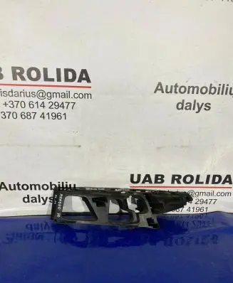 Front bumper mounting bracket
