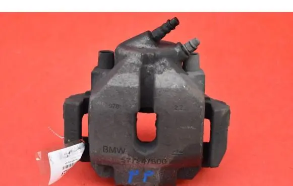 BMW X3 E83 Front brake caliper
