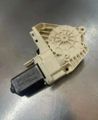 Audi A6 S6 C6 4F Rear door window regulator with motor 8K0959812B 1101997000350 09440260386