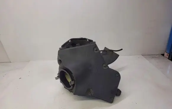 Audi A4 Allroad Air filter box cover 8K0133837B