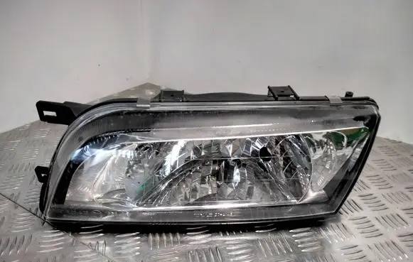 Nissan Almera Headlight/headlamp 203642B