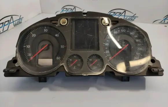 Volkswagen PASSAT B6 Speedometer (instrument cluster) A2C53145550