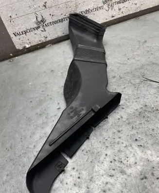 Skoda Superb B5 (3U) Air intake duct part 3B0129617G