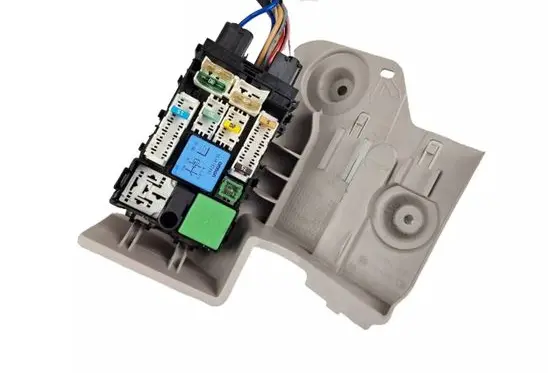 Peugeot 508 RXH Fuse module 9665492680