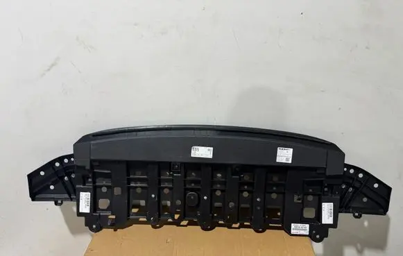 Lexus LBX Front bumper skid plate/under tray 5261852140