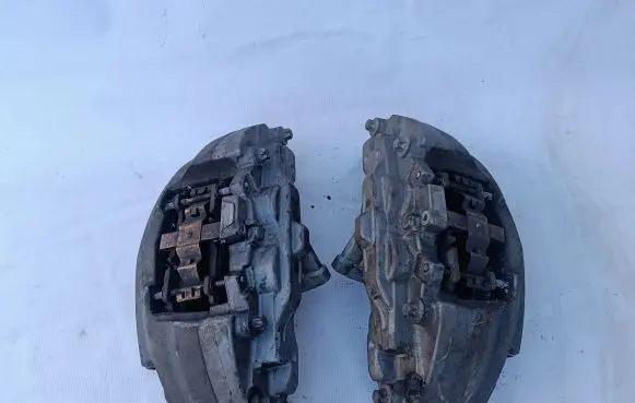 Mercedes-Benz GLC X253 C253 Front brake caliper