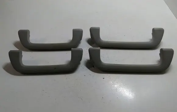 Mercedes-Benz S W221 A set of handles for the ceiling A2218101551 A2218101751