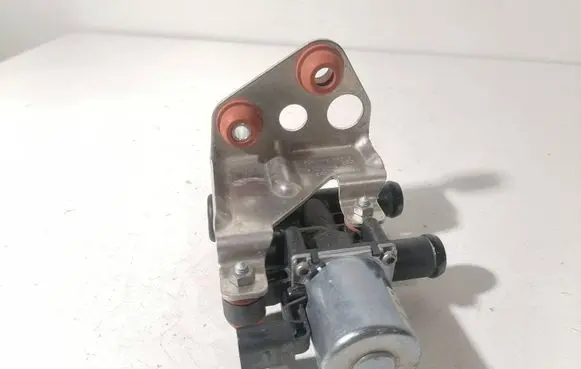 Coolant heater control valve